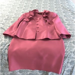 Tahari Luxe women suit size 12